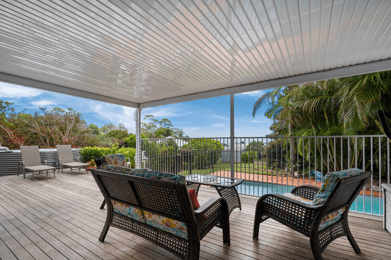 11 Lamington Parade, TAMBORINE MOUNTAIN, QLD 4272