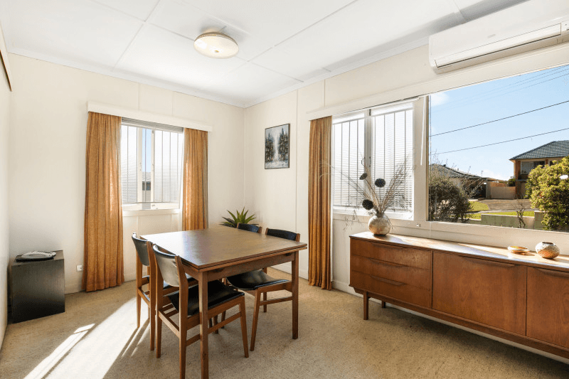 110 Brodie Street, HOLLAND PARK WEST, QLD 4121