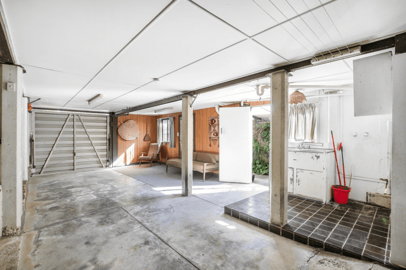 110 Brodie Street, HOLLAND PARK WEST, QLD 4121