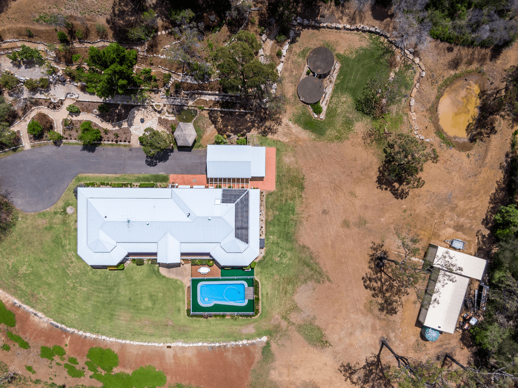 216 Blanchview Road, WITHCOTT, QLD 4352