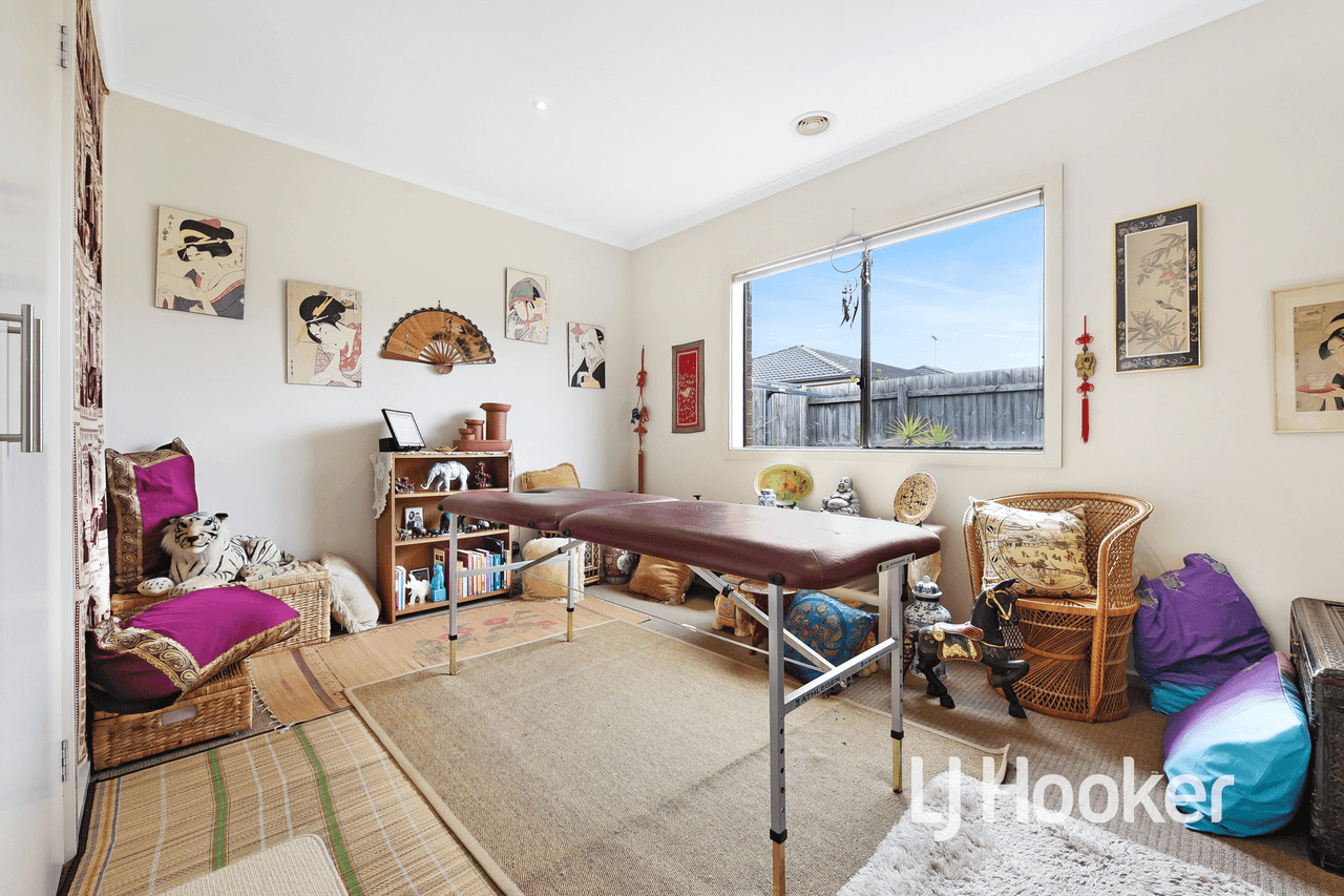 44 Heather Grove, CRANBOURNE EAST, VIC 3977