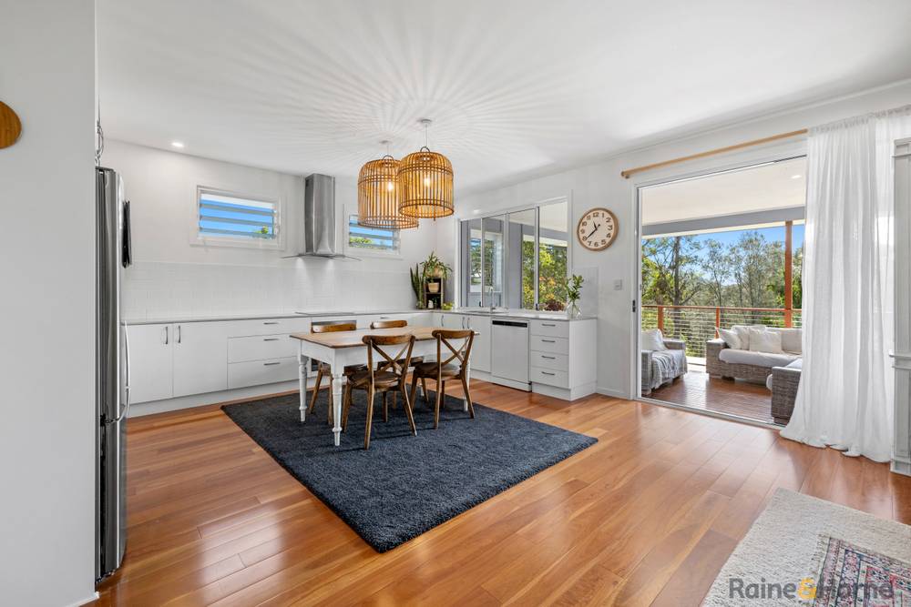 35 Lomandra Avenue, POTTSVILLE, NSW 2489