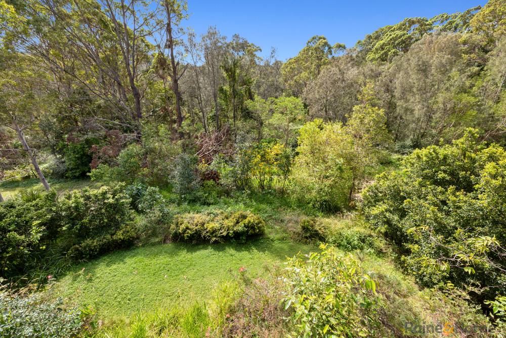35 Lomandra Avenue, POTTSVILLE, NSW 2489