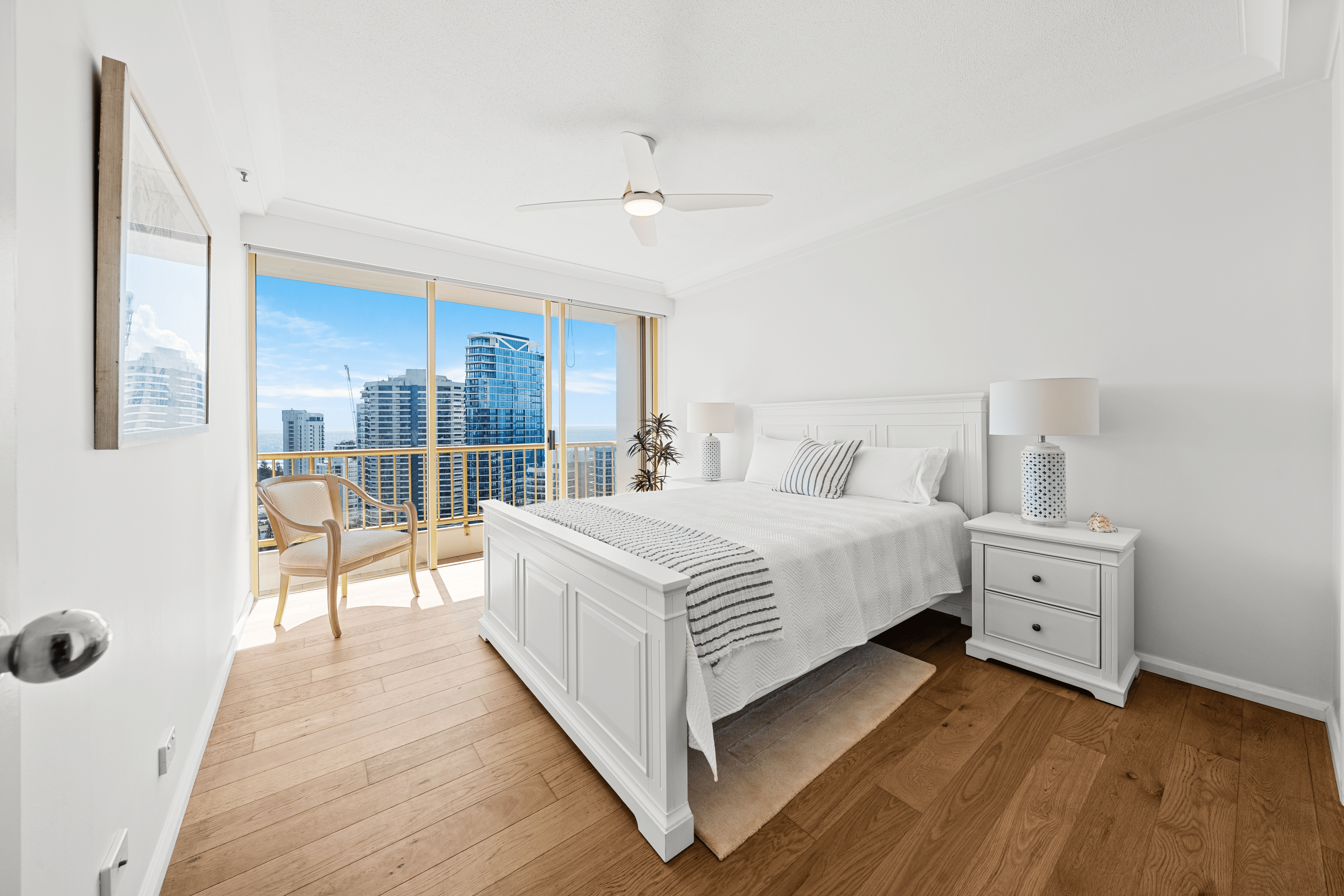 242/1 Serisier Avenue, MAIN BEACH, QLD 4217