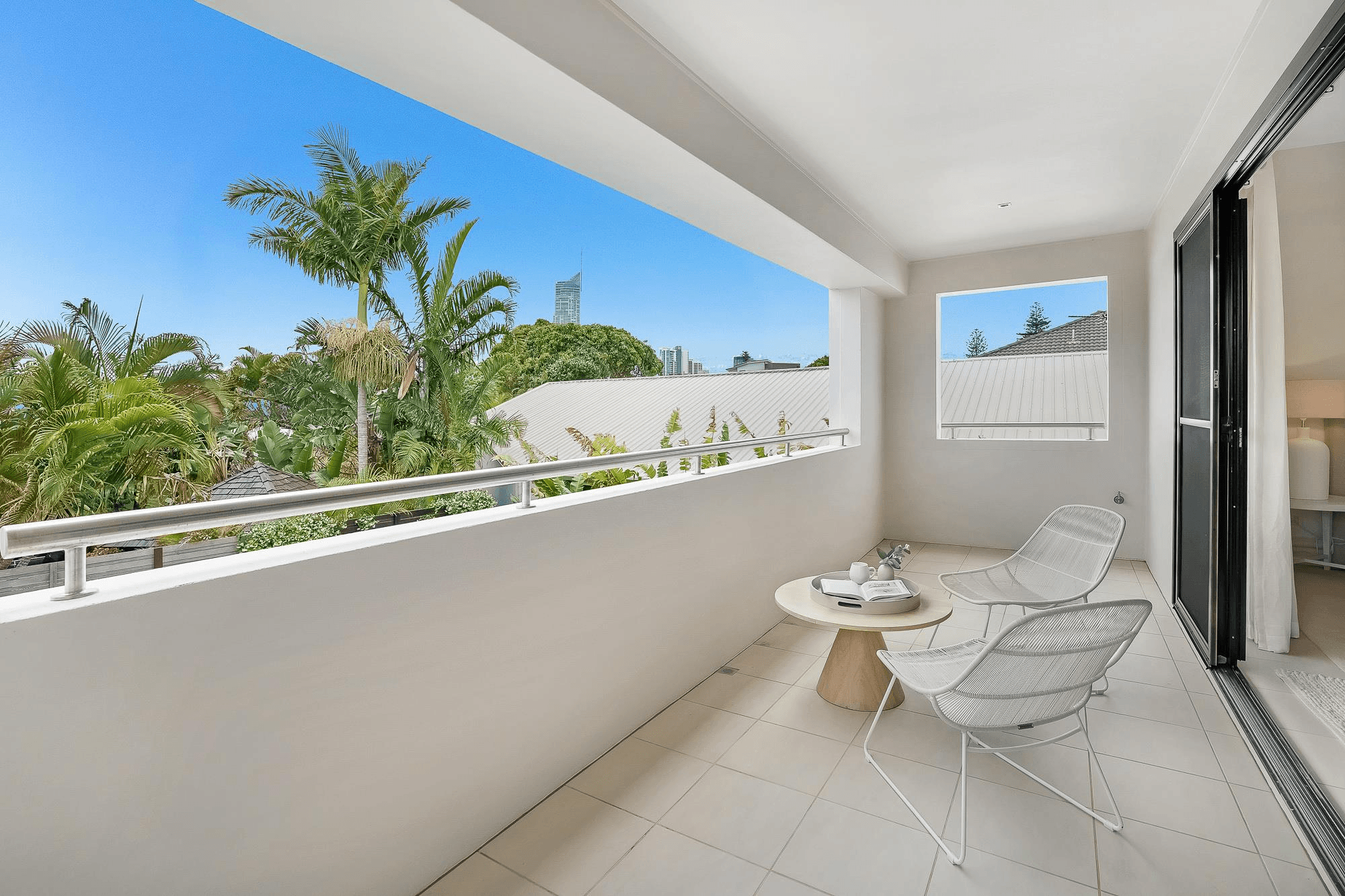 91 Amalfi Drive, Isle Of Capri, QLD 4217