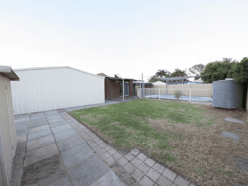 78 Hilton Crescent, Maddington, WA 6109