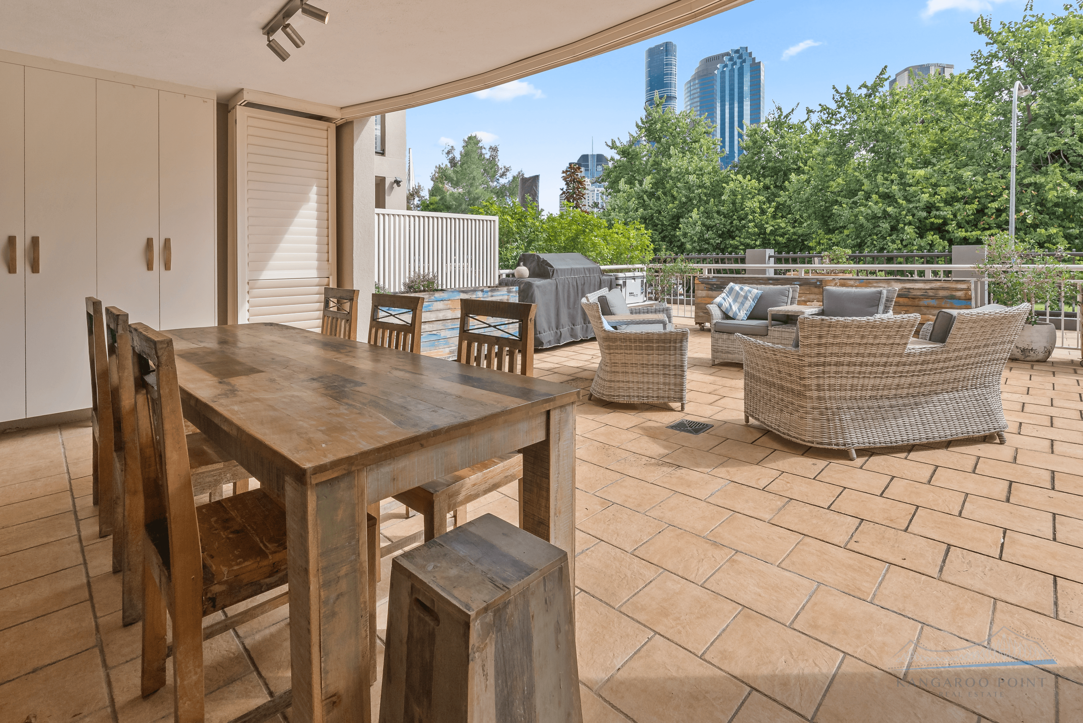 229/36 MacDonald Street, Kangaroo Point, QLD 4169