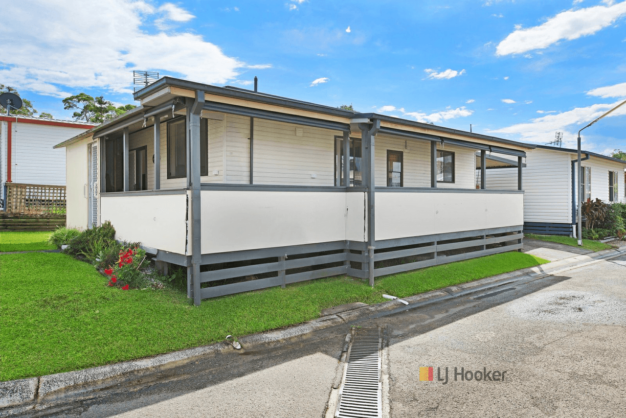 101/51 Kamilaroo Avenue, LAKE MUNMORAH, NSW 2259