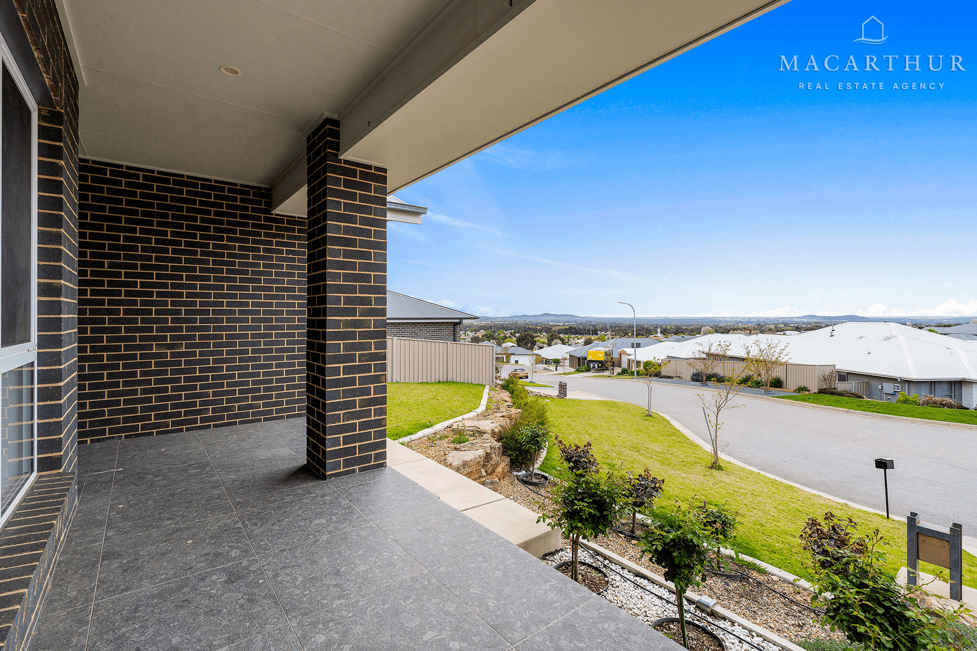 15 Exford Loop, Bourkelands, NSW 2650