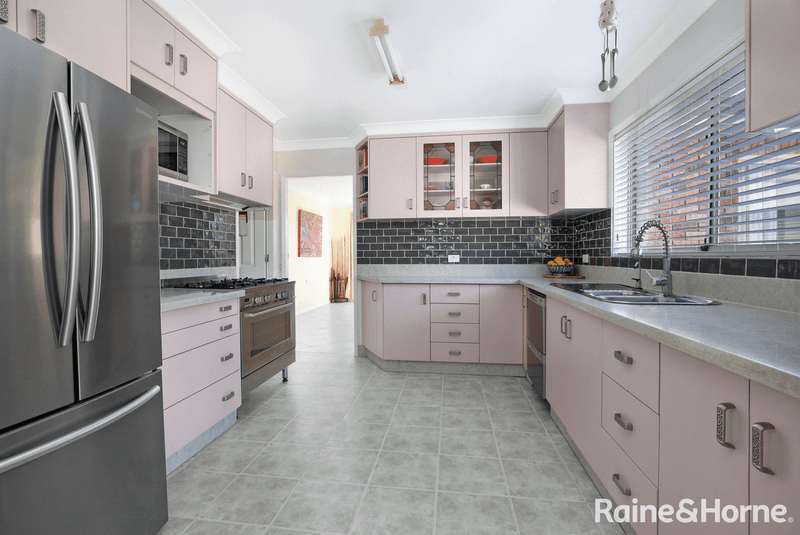 56 Ella Street, HILL TOP, NSW 2575