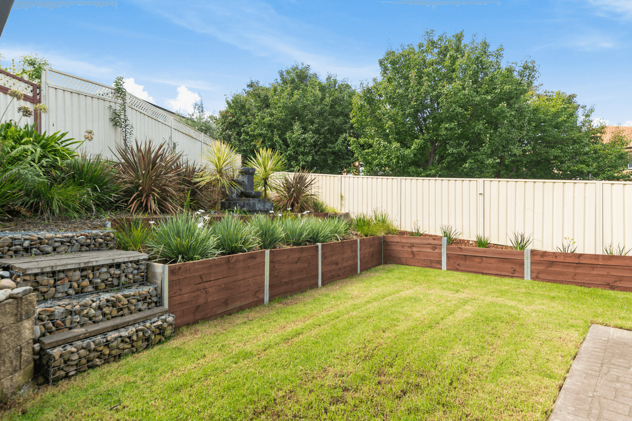 2 Erin Place, HORSLEY, NSW 2530
