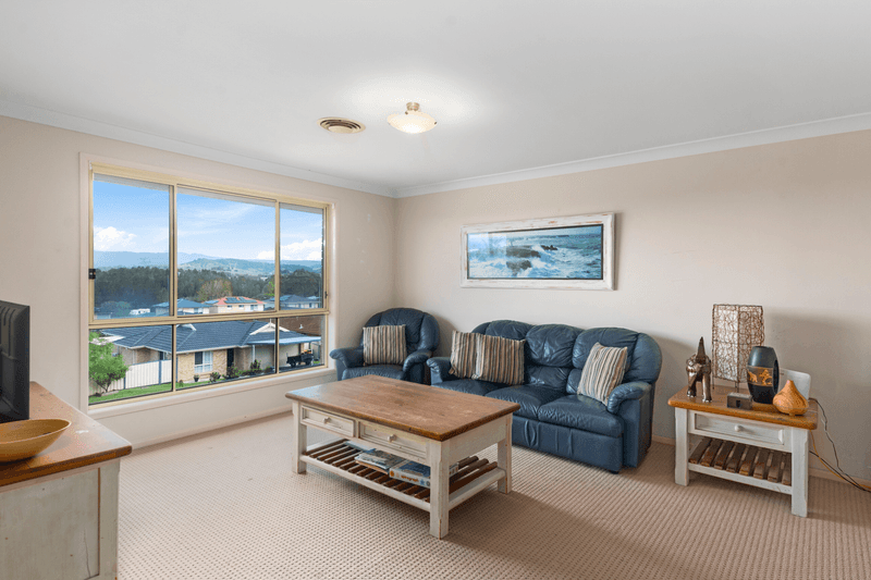 2 Erin Place, HORSLEY, NSW 2530