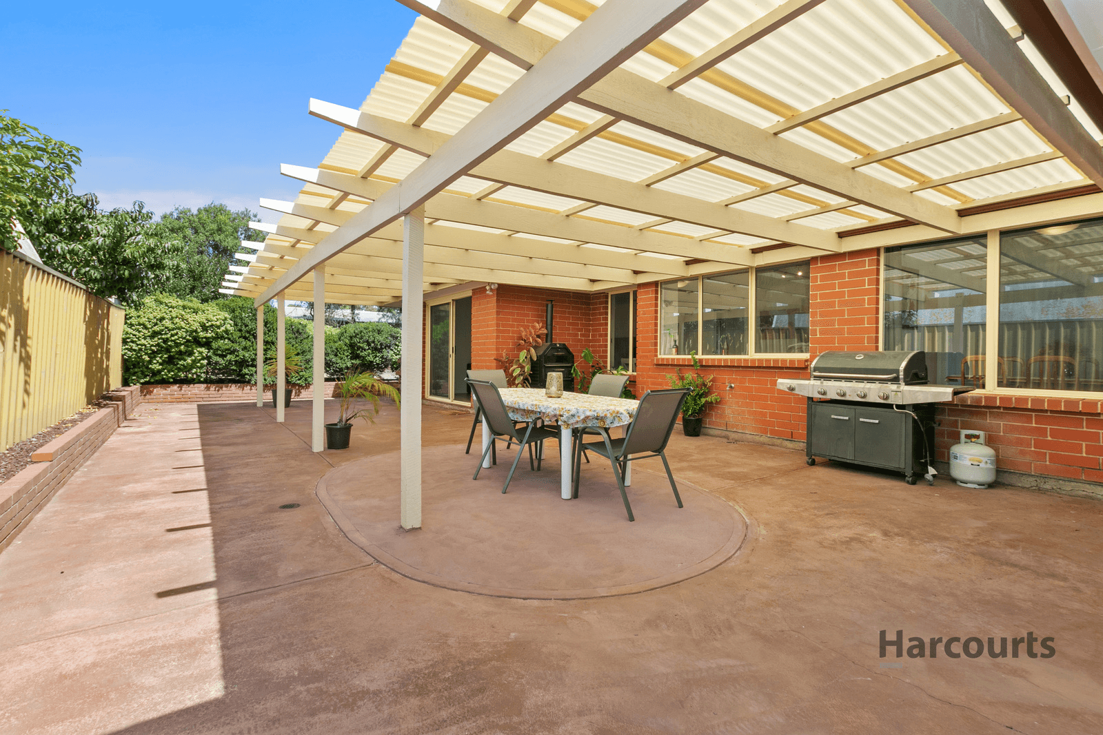 6 Calderstones Drive, ONKAPARINGA HILLS, SA 5163