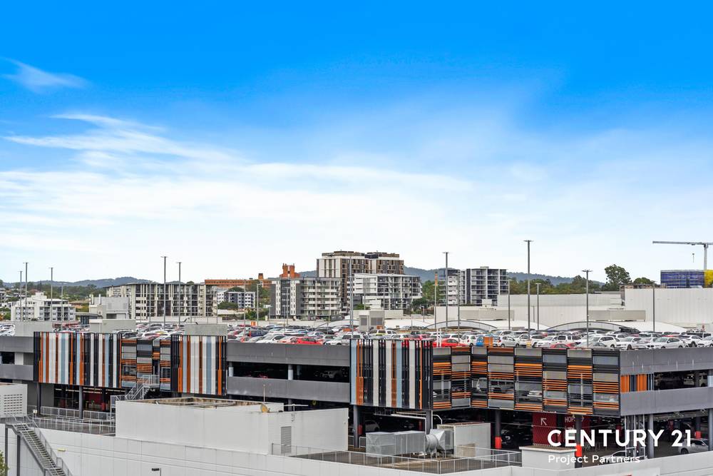 Unit 5061 'Estilo on The Park' 75-81 Kittyhawk Drive, CHERMSIDE, QLD 4032