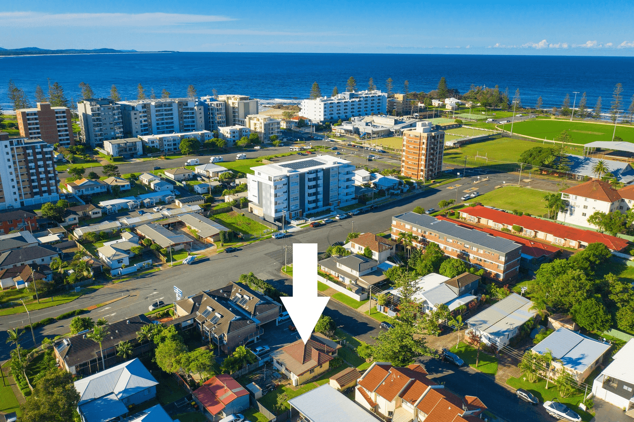 1 Golf Street, PORT MACQUARIE, NSW 2444