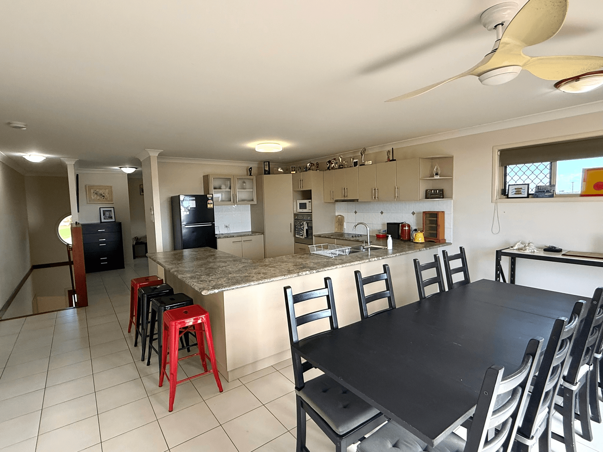 7 Dolphin Court, ELLIOTT HEADS, QLD 4670