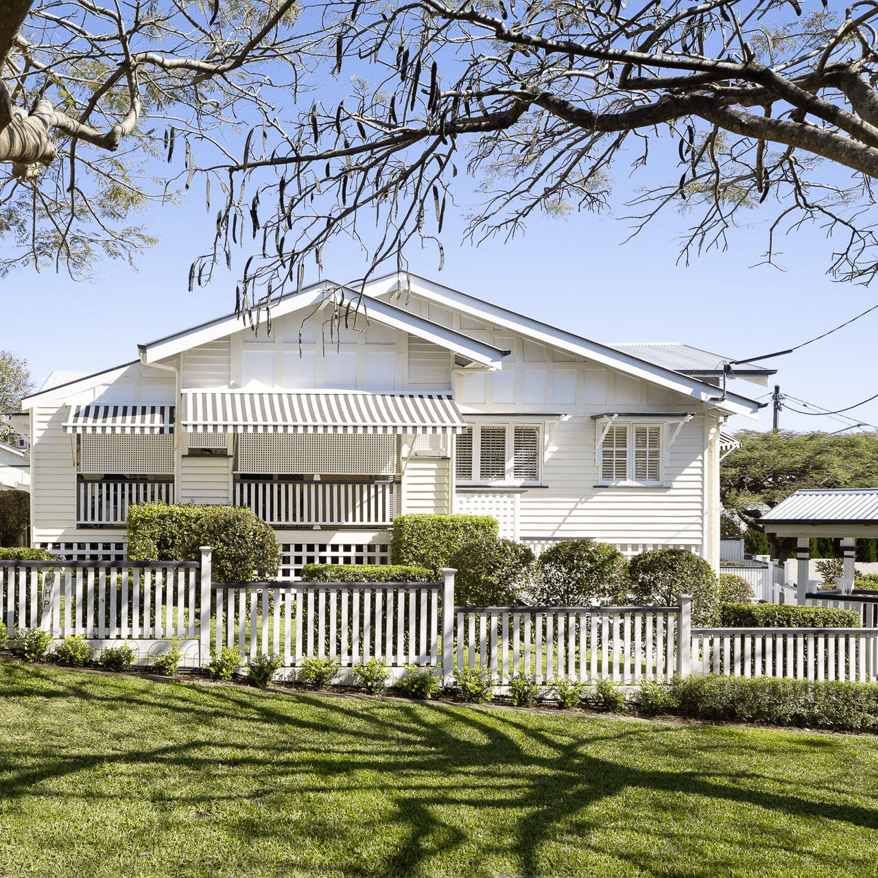 16 Liverpool Road, CLAYFIELD, QLD 4011