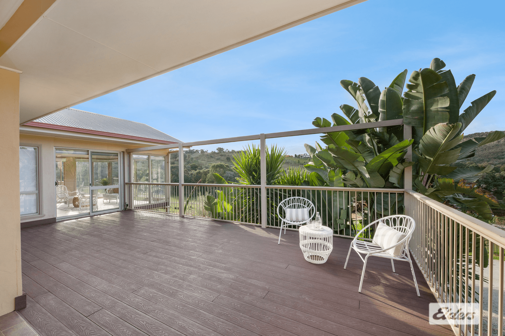 22 Hillview Rise, Hamilton Valley, NSW 2641