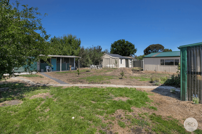 10 Johnson Street, SKIPTON, VIC 3361