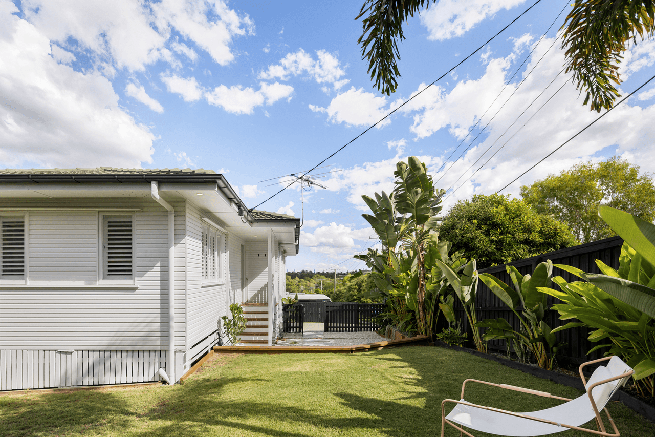 25 Marmont Street, GEEBUNG, QLD 4034