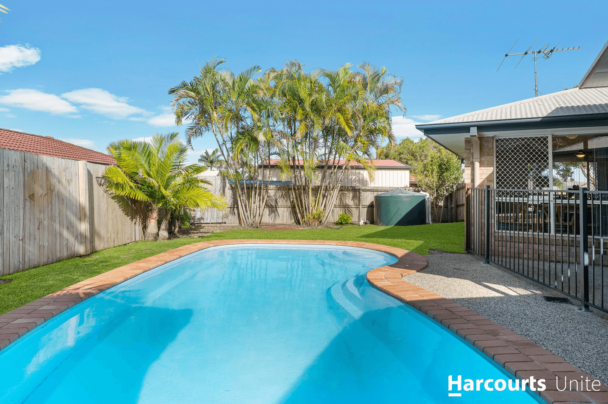 6 Burdekin Court, MURRUMBA DOWNS, QLD 4503