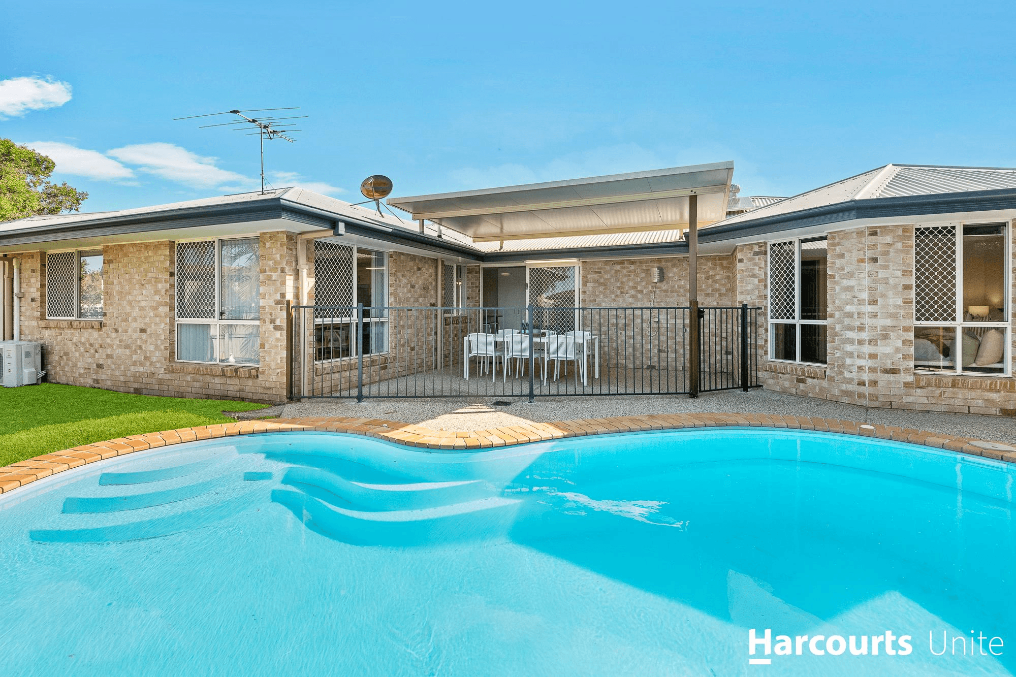 6 Burdekin Court, MURRUMBA DOWNS, QLD 4503