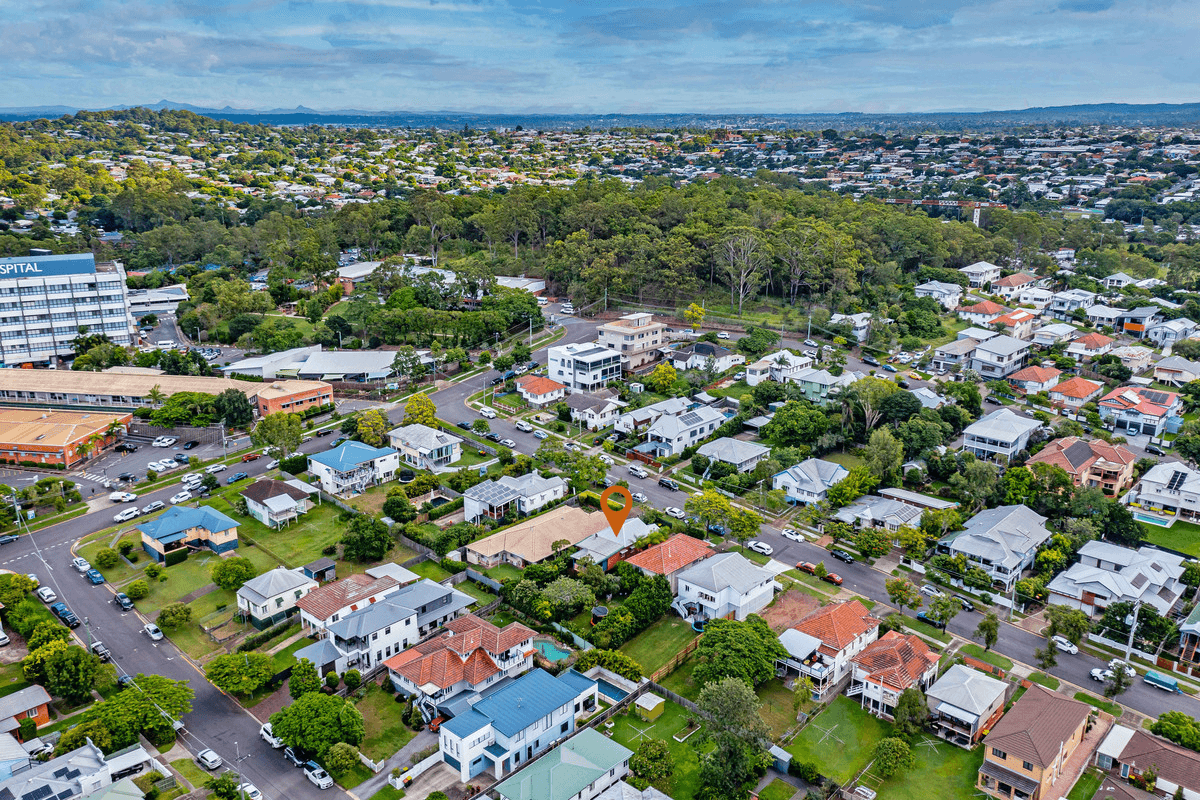 86 Bunya Street, Greenslopes, QLD 4120