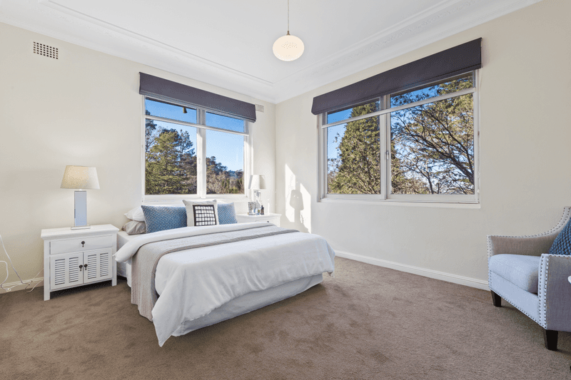 10 Beattie St, Leura, NSW 2780