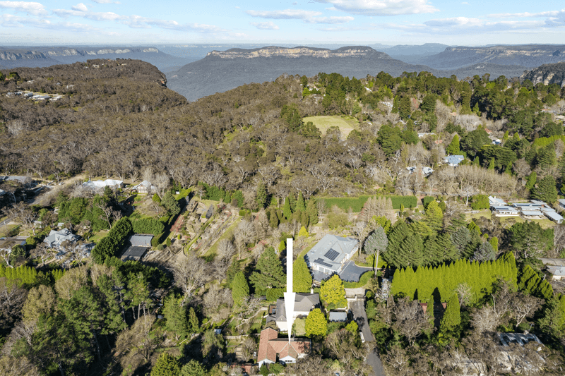 10 Beattie St, Leura, NSW 2780