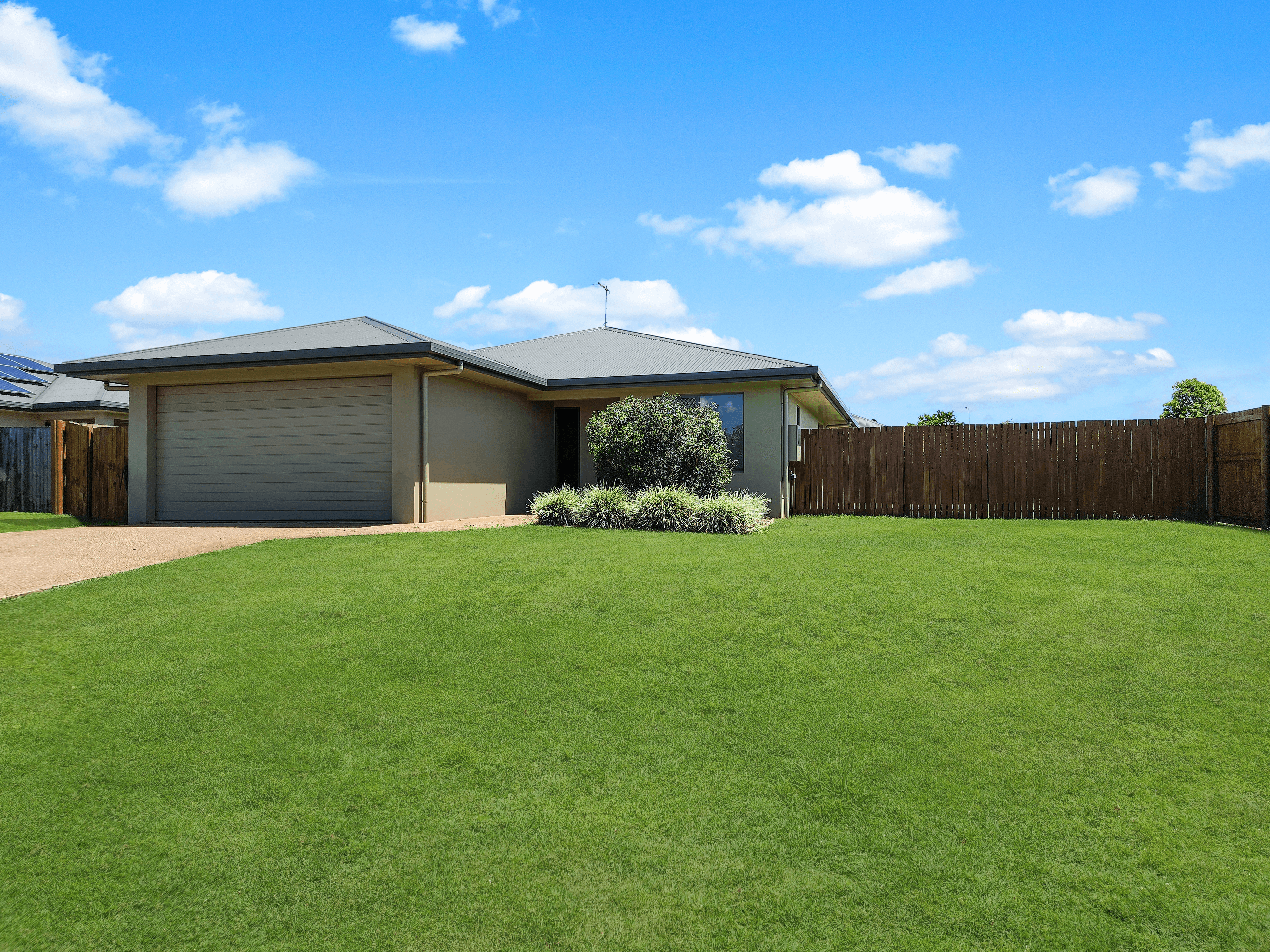 17 Maidment Road, TOLGA, QLD 4882