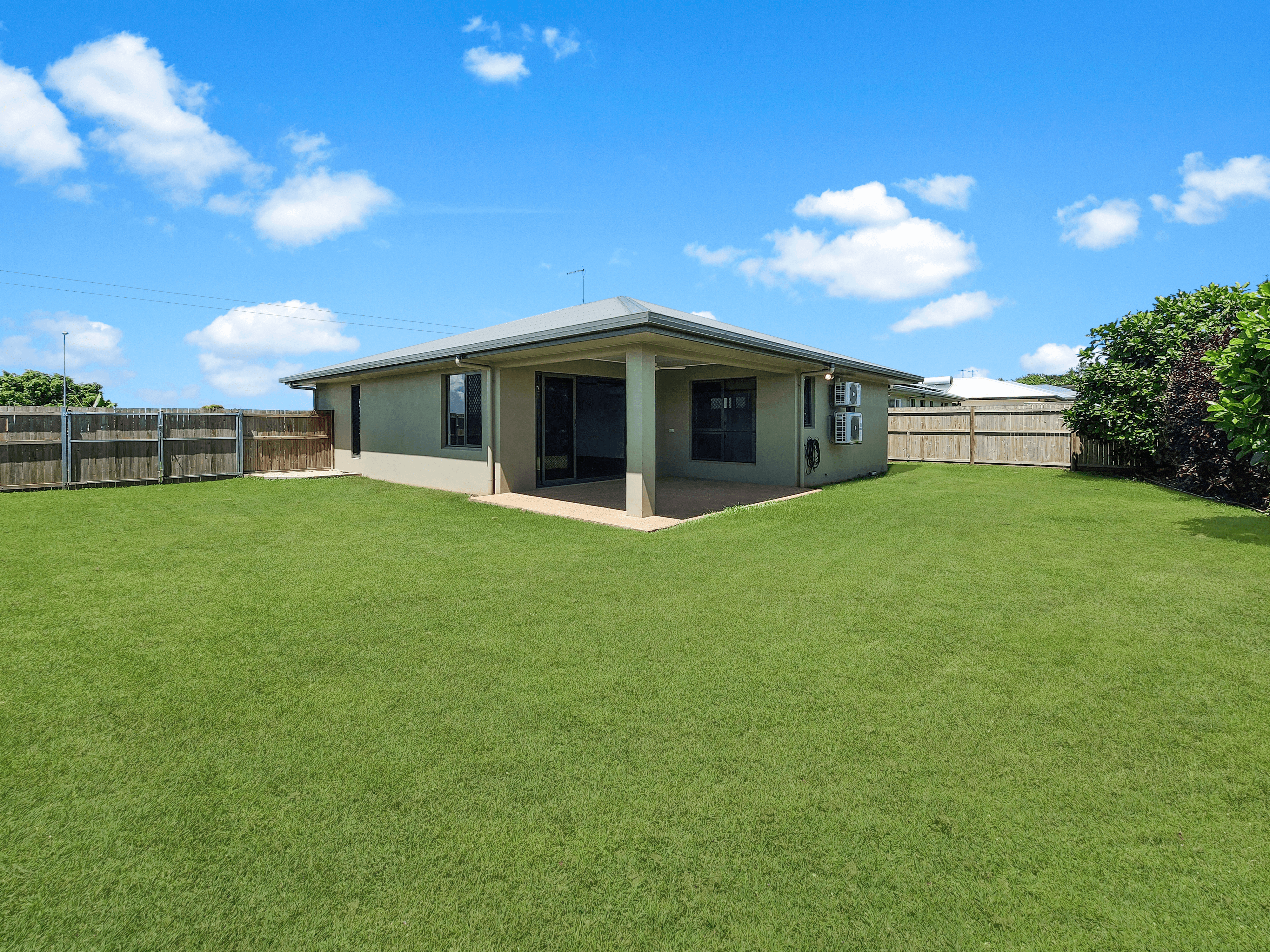 17 Maidment Road, TOLGA, QLD 4882