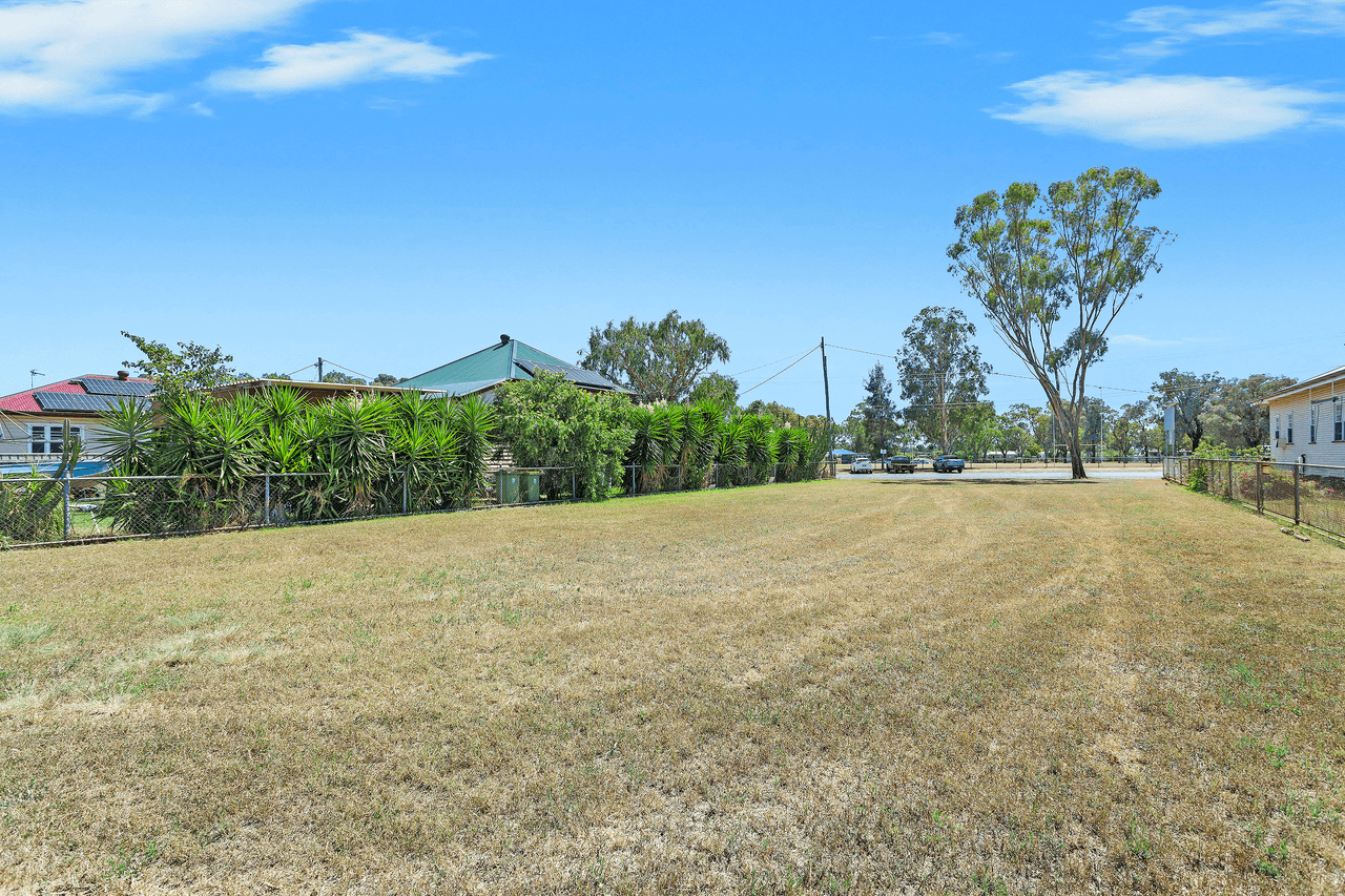 53 Lorrimer Street, OAKEY, QLD 4401