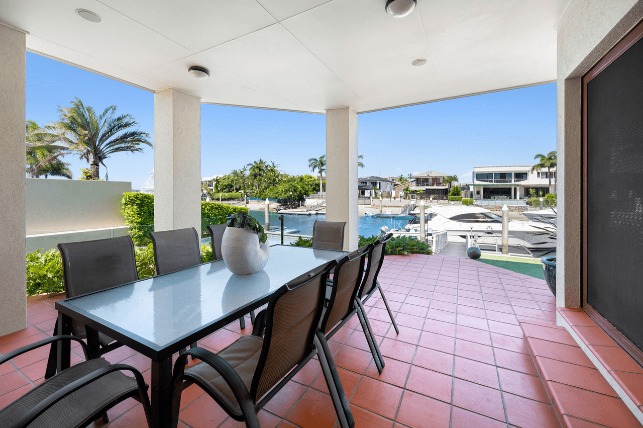 10 Sapphire Street, HOLLYWELL, QLD 4216