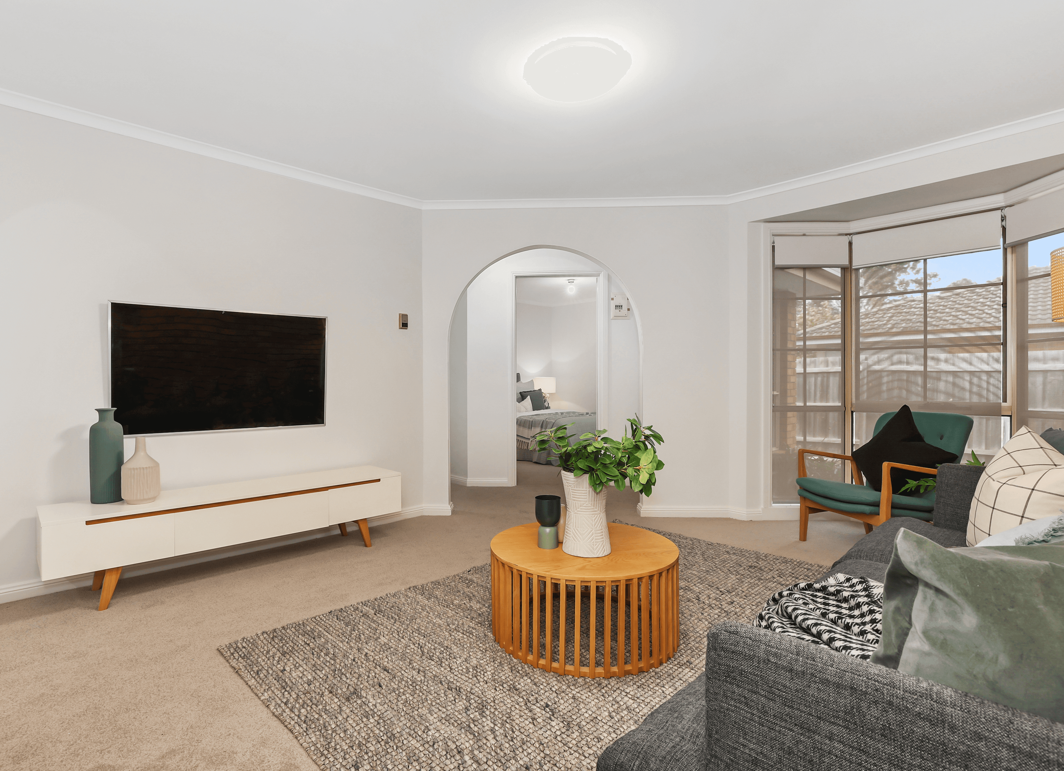 2/33 Grice Crescent, Essendon, VIC 3040