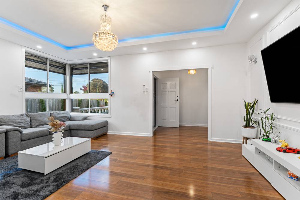 45 Hamilton Street, Deer Park, VIC 3023