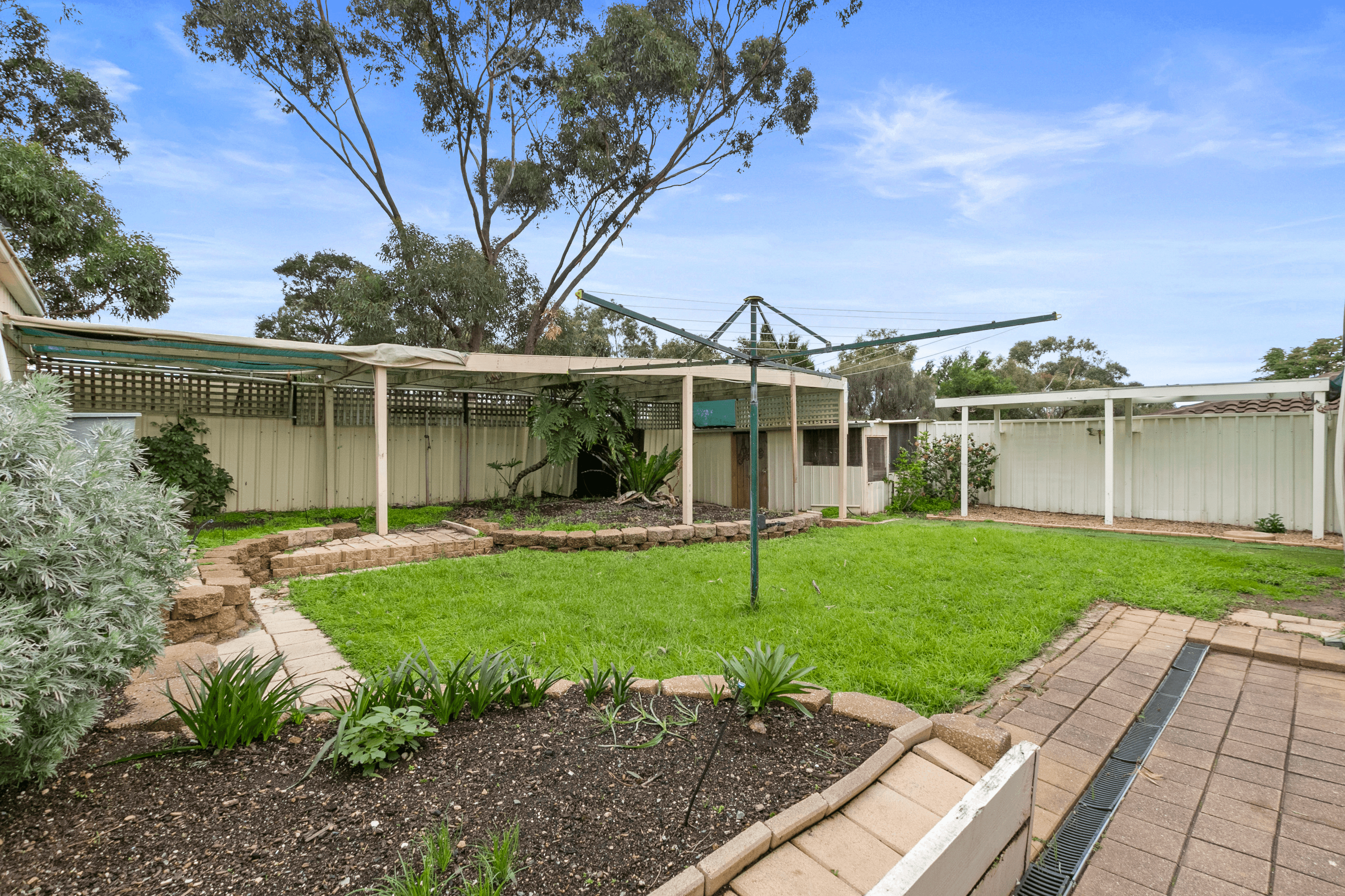 70 Glenhelen Road, MORPHETT VALE, SA 5162