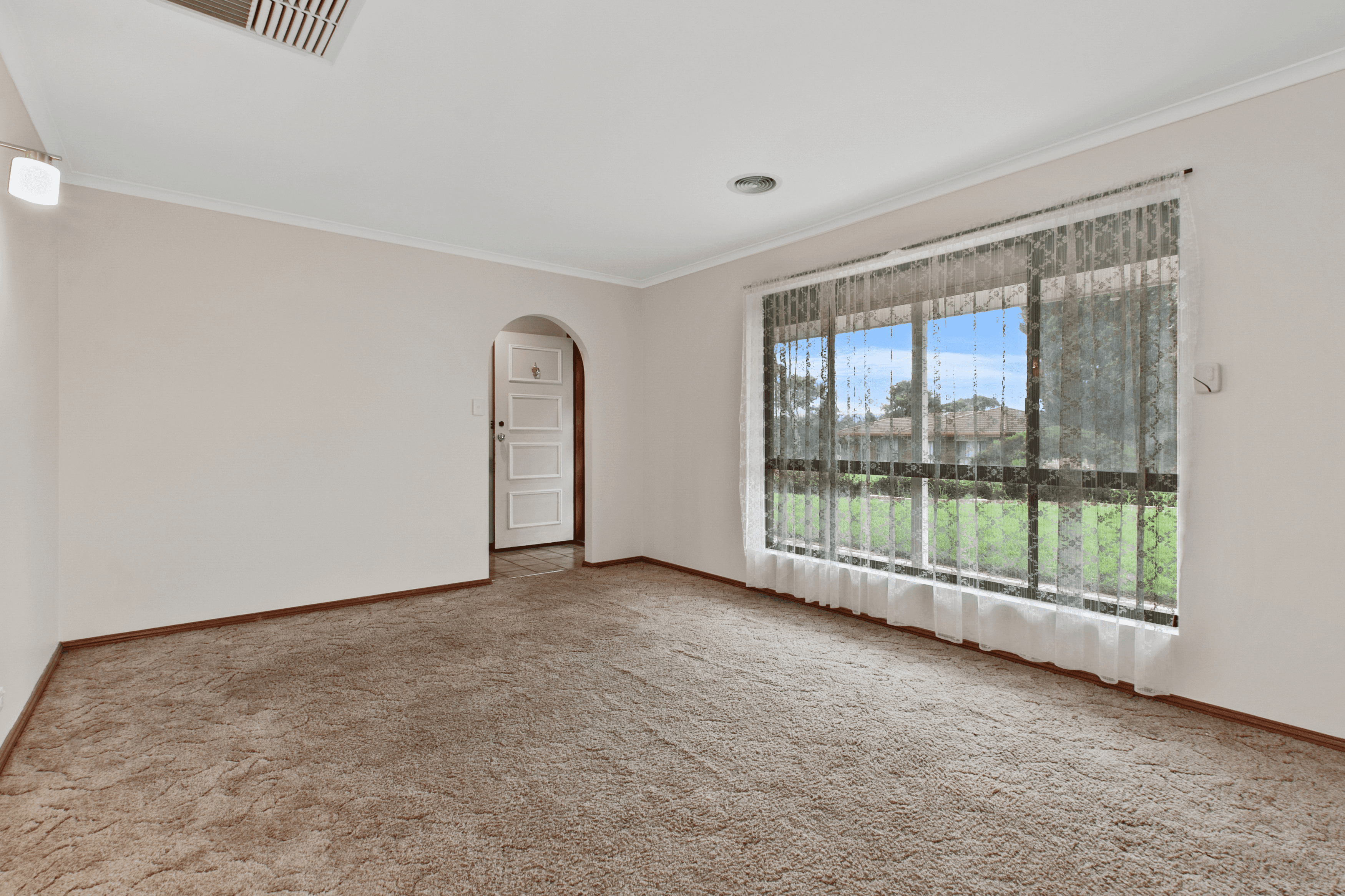 70 Glenhelen Road, MORPHETT VALE, SA 5162