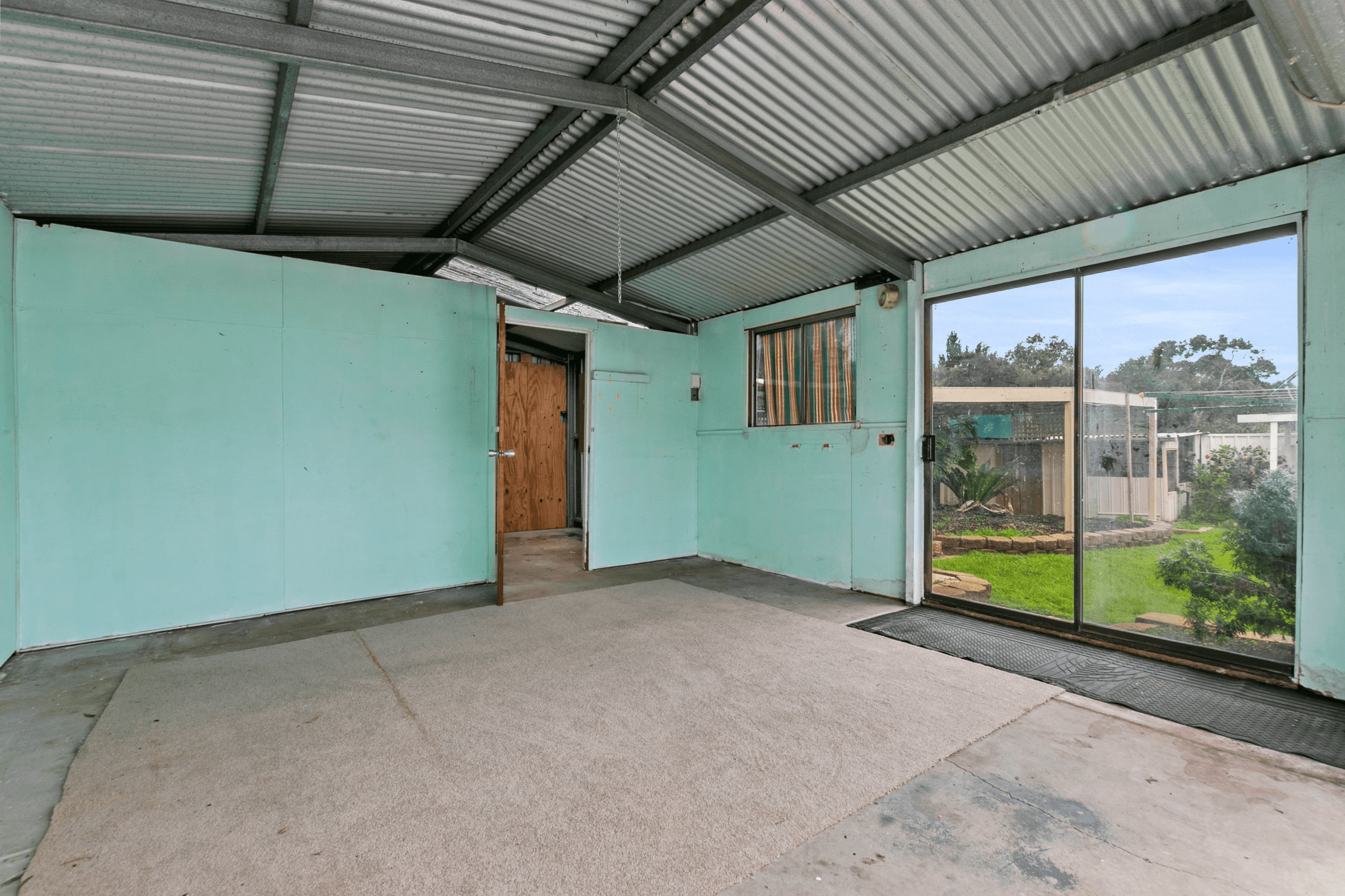 70 Glenhelen Road, MORPHETT VALE, SA 5162