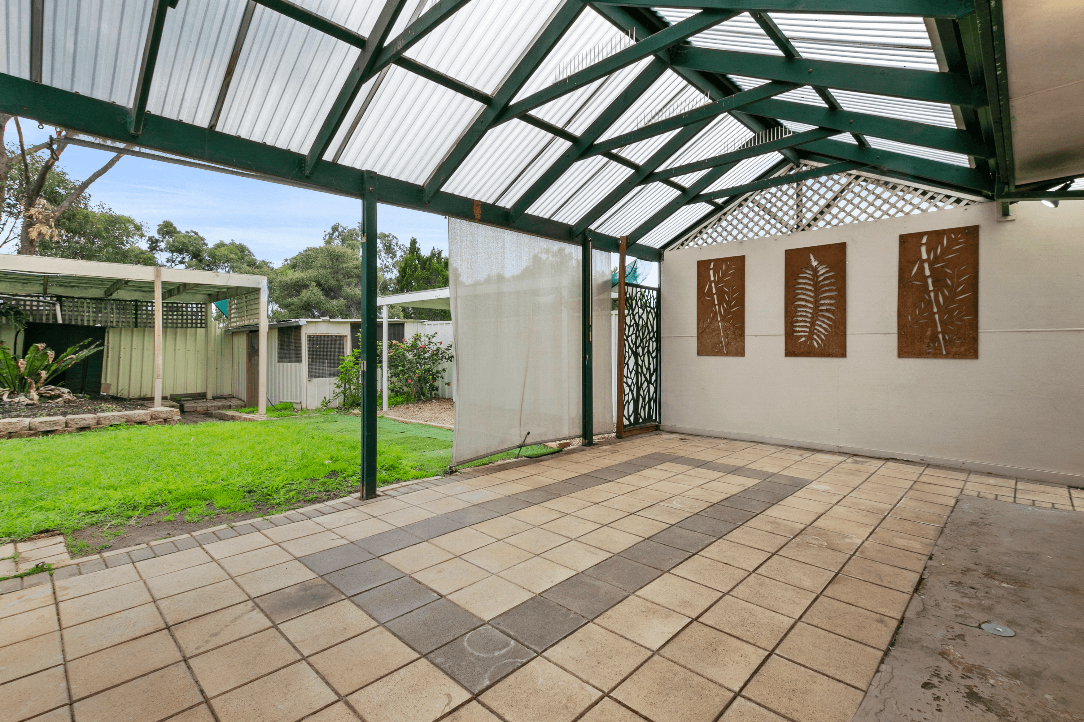 70 Glenhelen Road, MORPHETT VALE, SA 5162