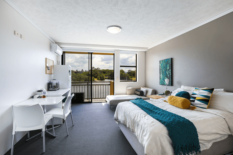 137-139/25 Lake Orr Drive, ROBINA, QLD 4226