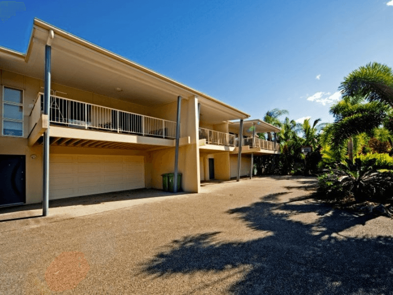 Unit 8/21 Shute Harbour Rd, Cannonvale, QLD 4802