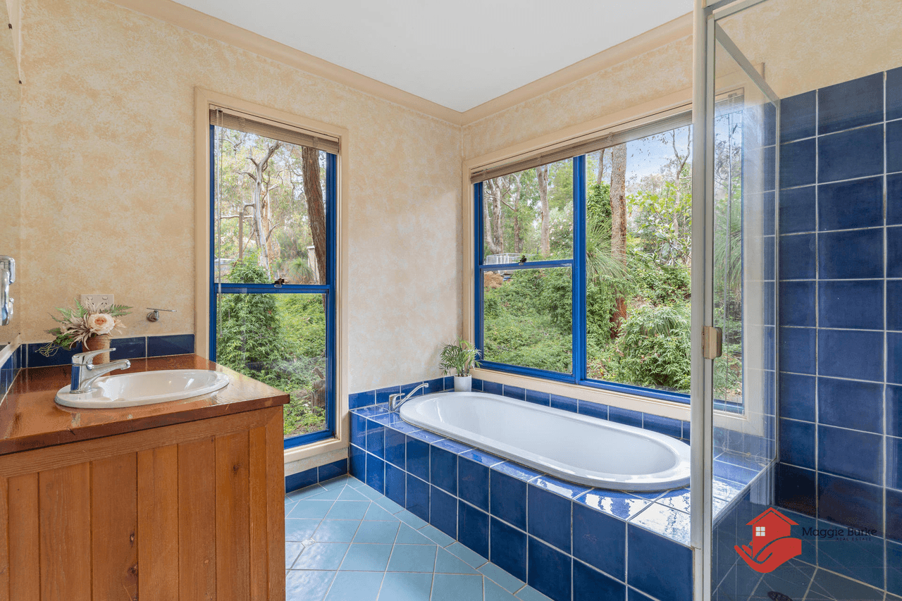 49 Contour Road, Roleystone, WA 6111