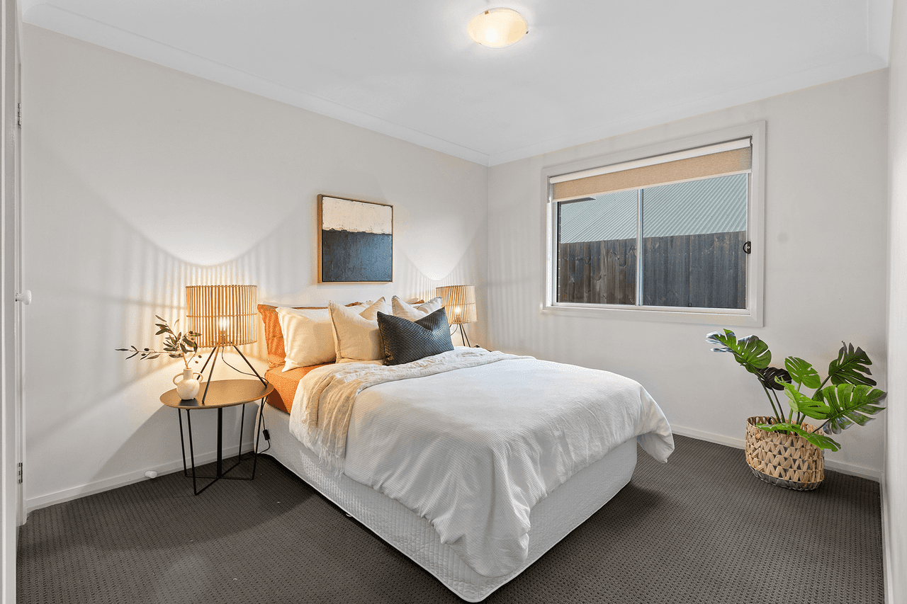 63 Adeline Crescent, Fletcher, NSW 2287