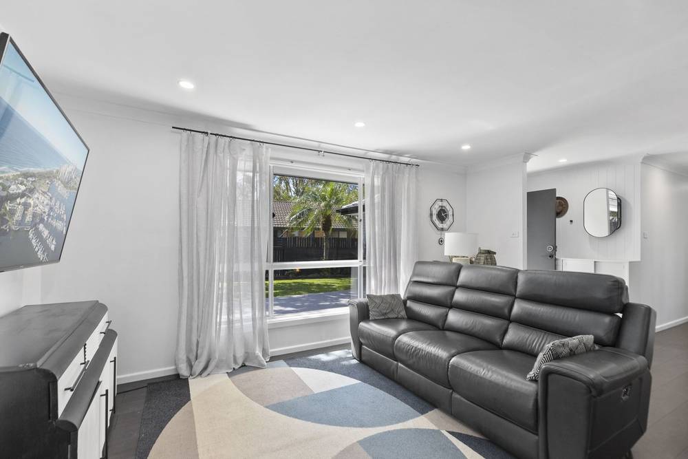 11 Sally Close, Lake Haven, NSW 2263