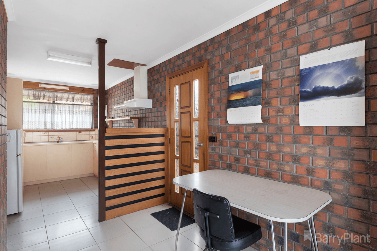 1/10 Lawson Street, Spring Gully, VIC 3550