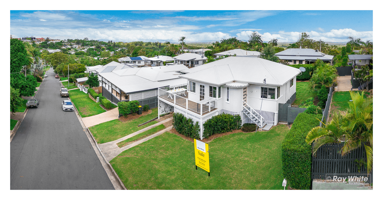 4 Beaconsfield Terrace, THE RANGE, QLD 4700