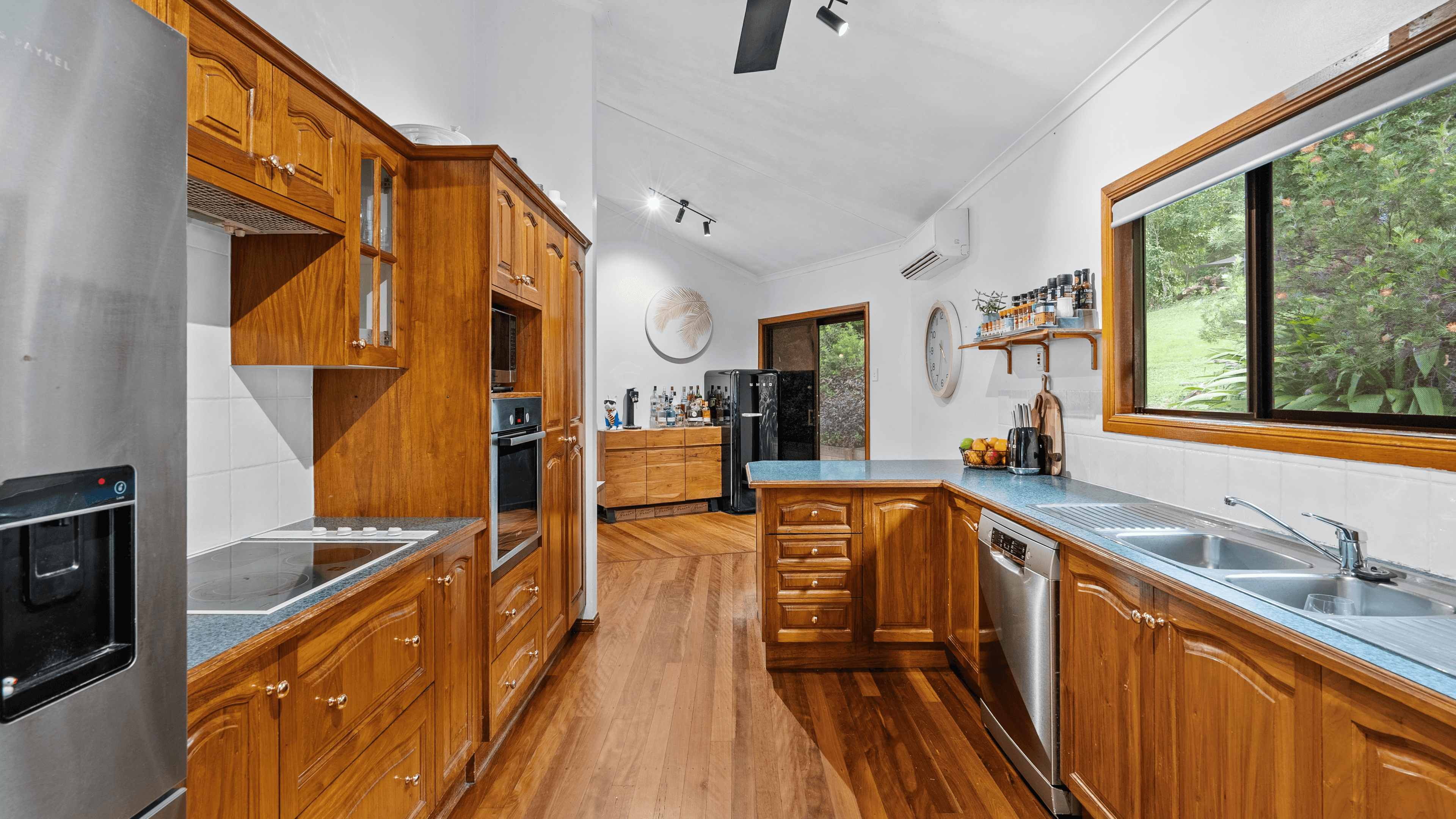 1-3 Beltana Close, Redlynch, QLD 4870