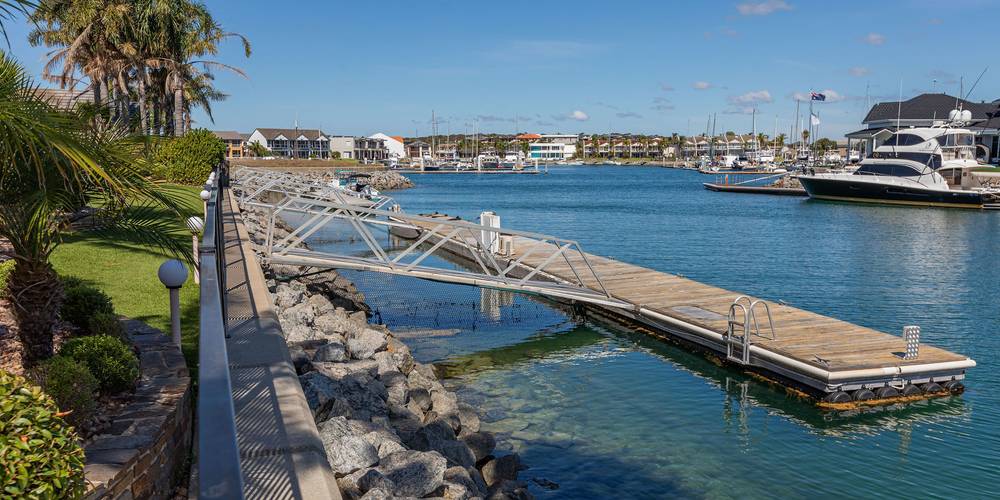 16-18 North Point Avenue, Port Lincoln, SA 5606