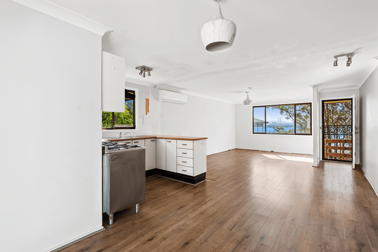 34 Dalley Street, BONNELLS BAY, NSW 2264