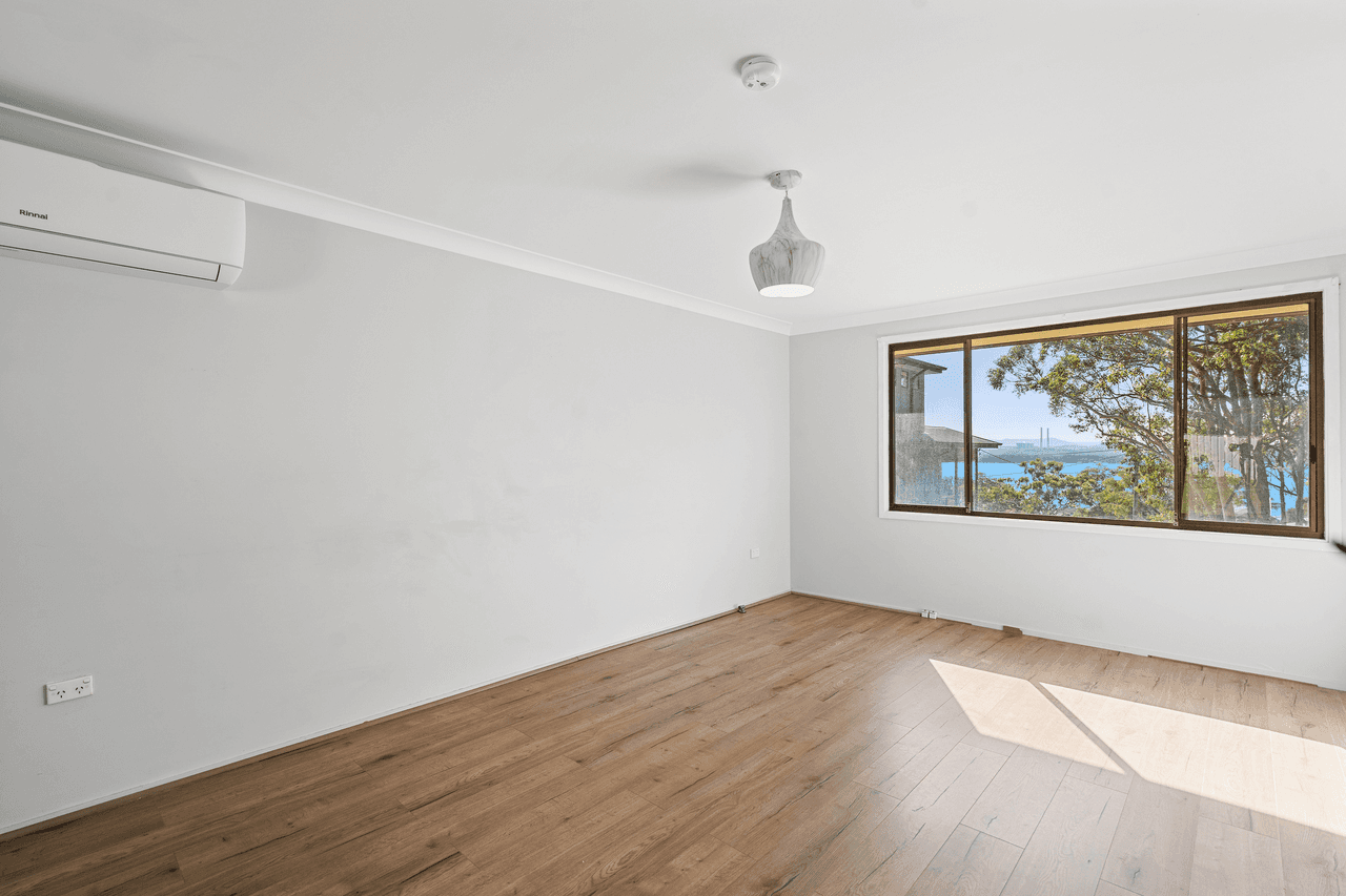 34 Dalley Street, BONNELLS BAY, NSW 2264